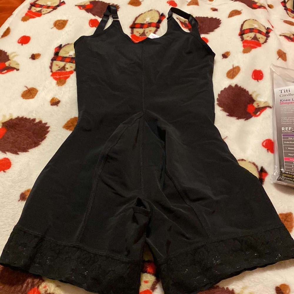 Shapewear, size large. Bought and never used it. Only tried it on. - Picture 11 of 11